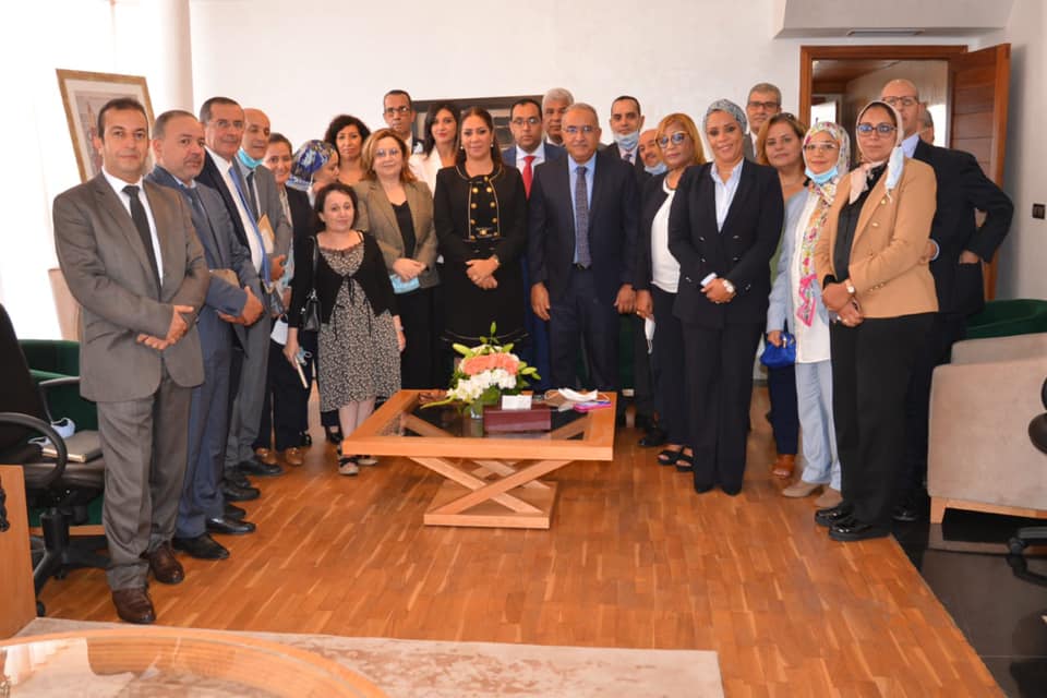 حفل تسليم السلط بين السيدة فاطمة الزهراء المنصوري